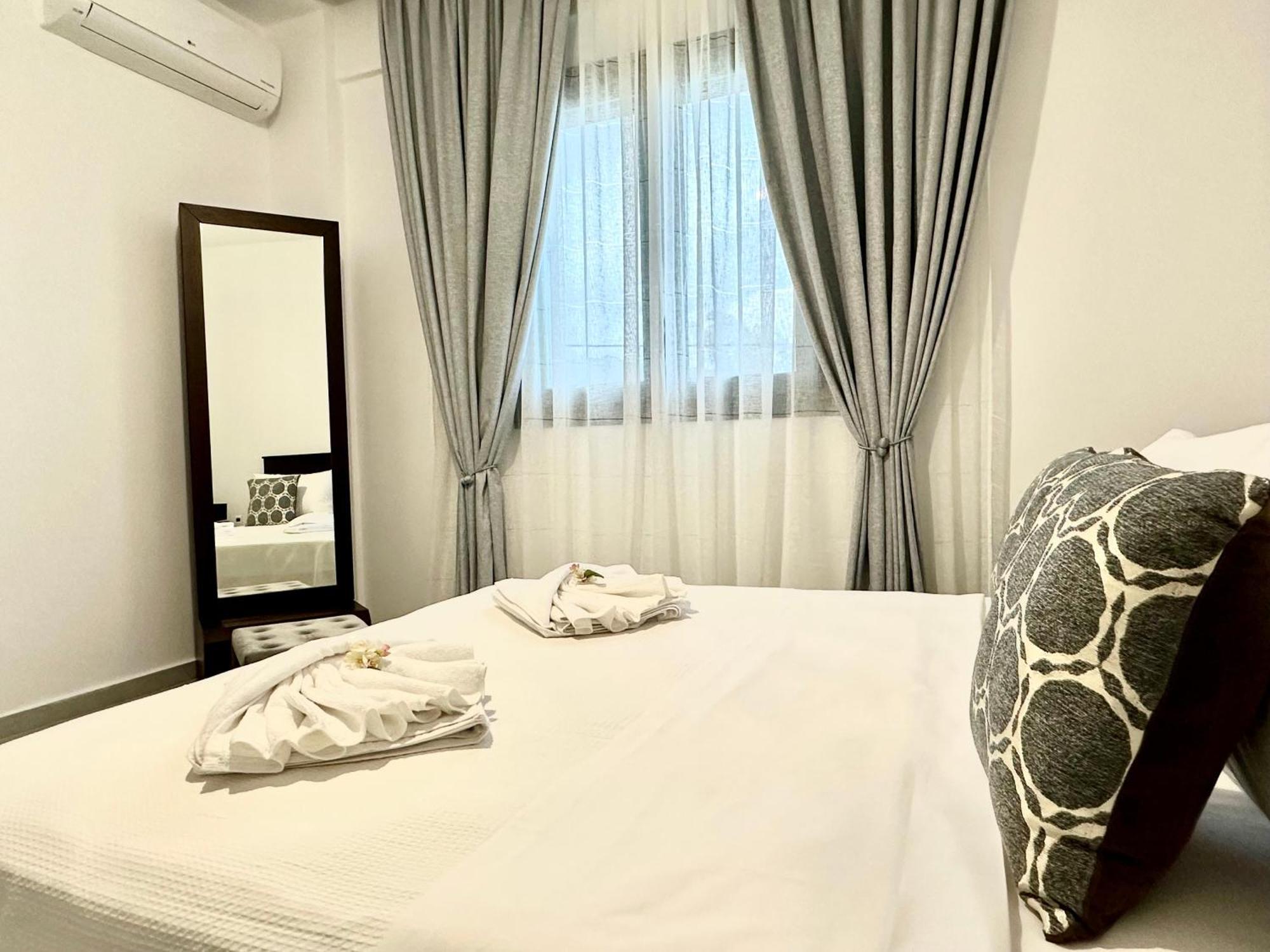 Апартаменты The Skyline Escape Ираклион Экстерьер фото