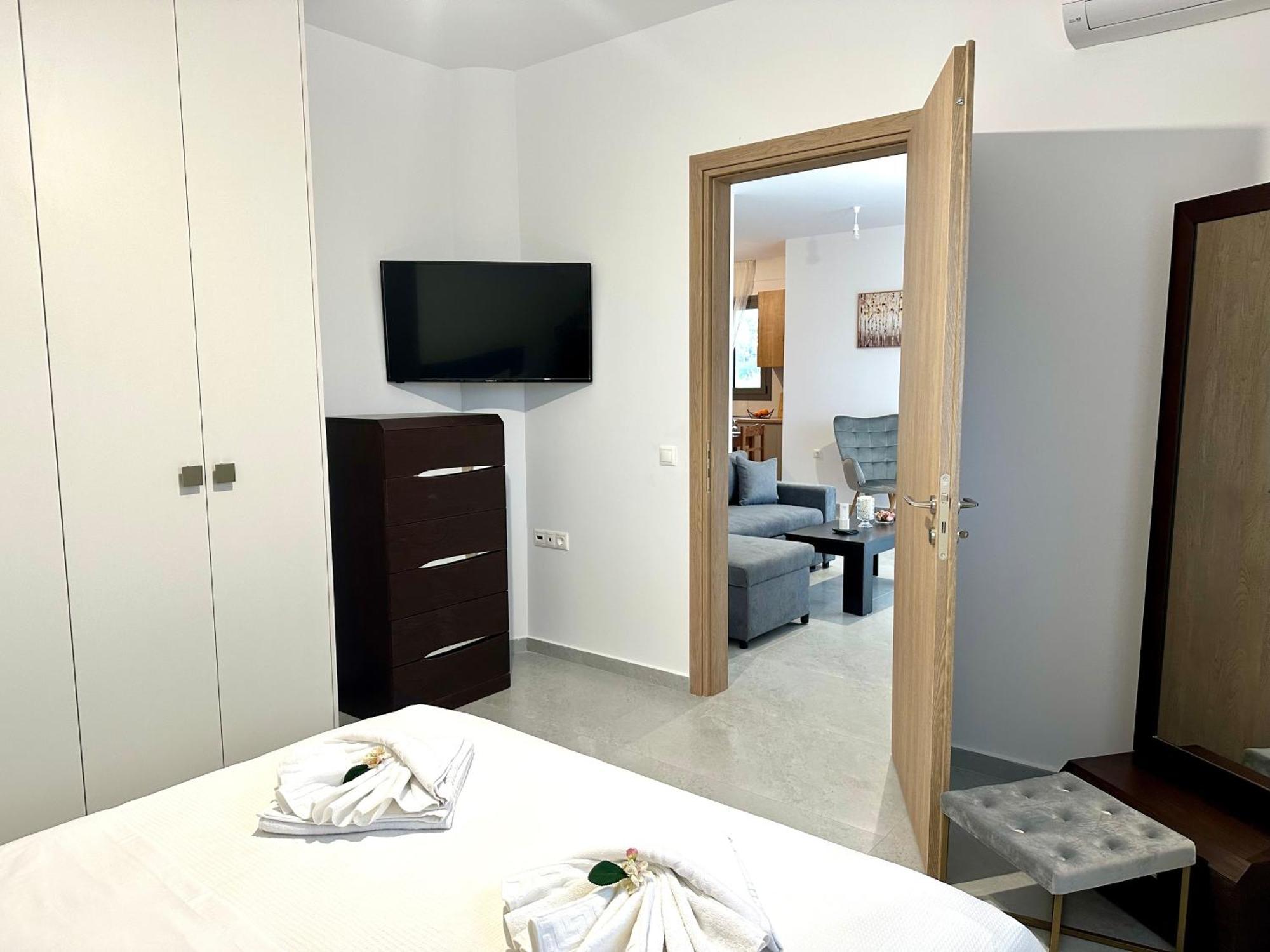 Апартаменты The Skyline Escape Ираклион Экстерьер фото