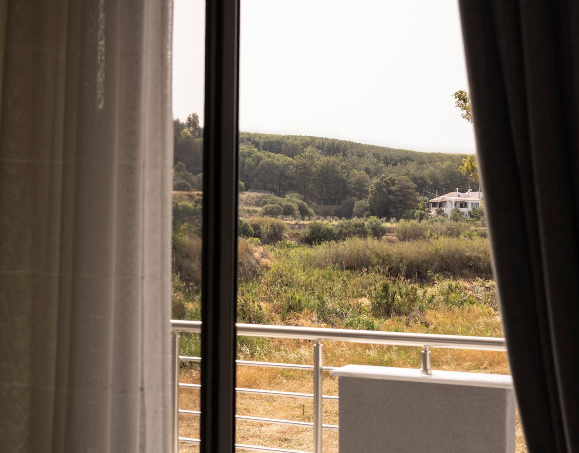 Апартаменты The Skyline Escape Ираклион Экстерьер фото