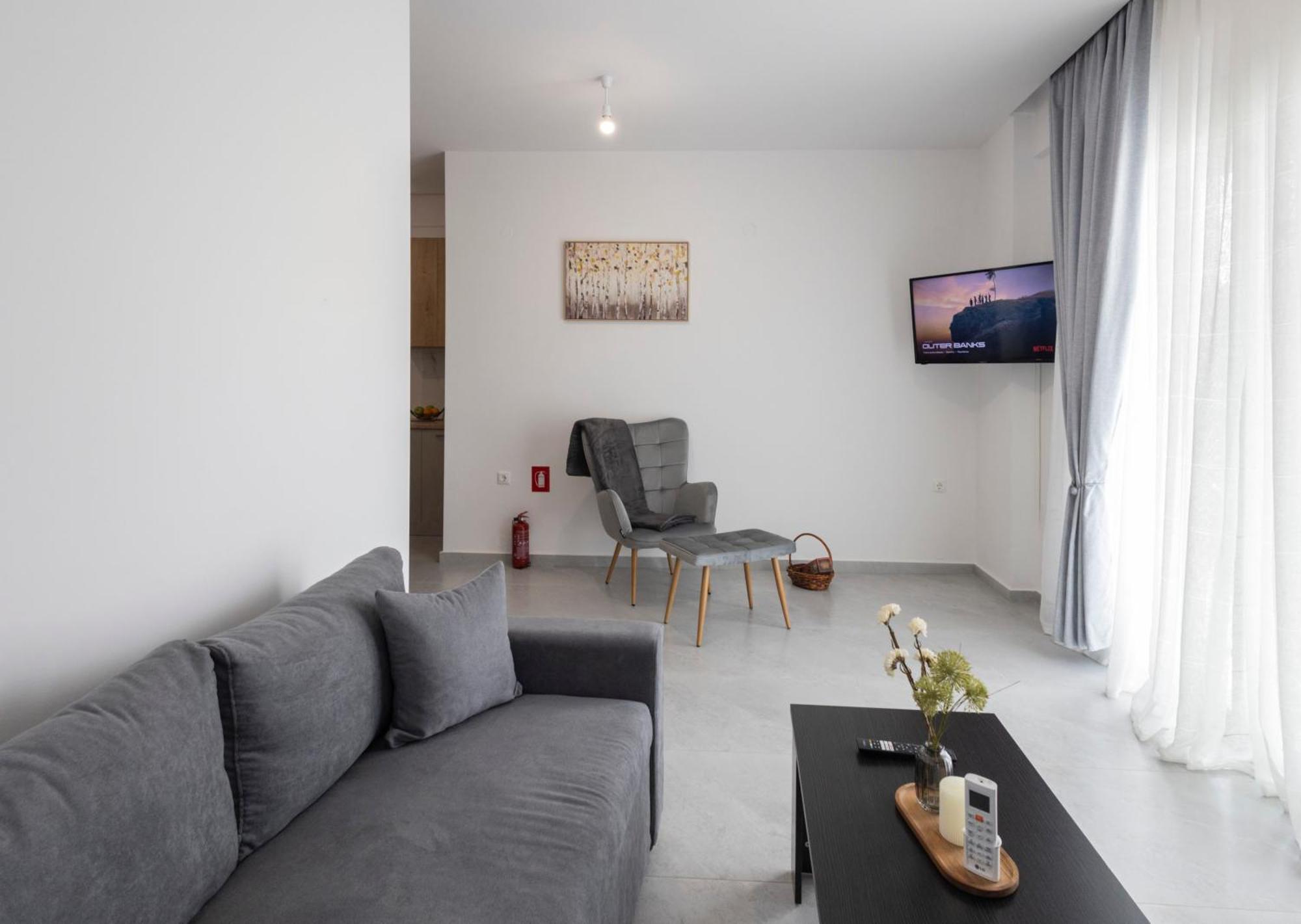 Апартаменты The Skyline Escape Ираклион Экстерьер фото